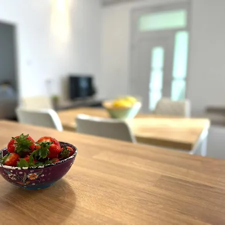 Oleander Garden * Biograd Na Moru