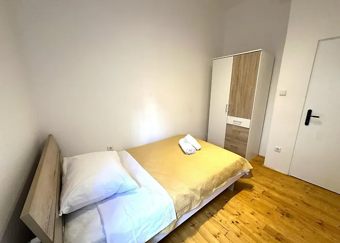 Oleander Garden Apartman Biograd na Moru