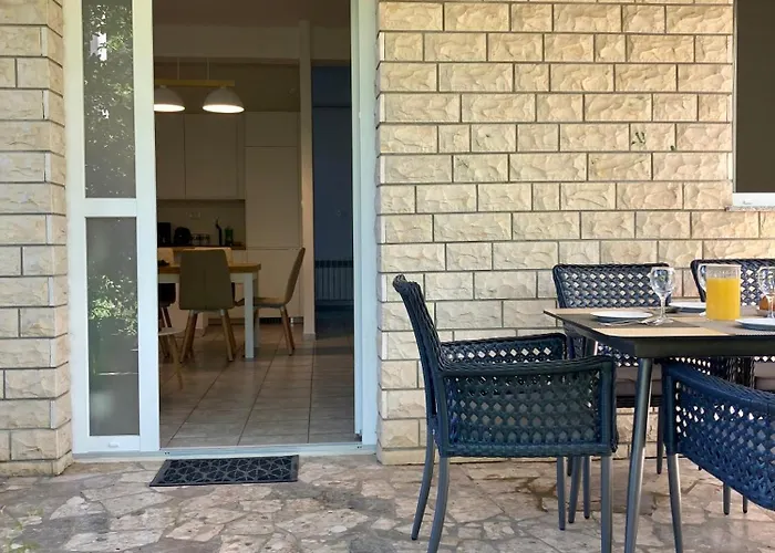 Oleander Garden Biograd na Moru