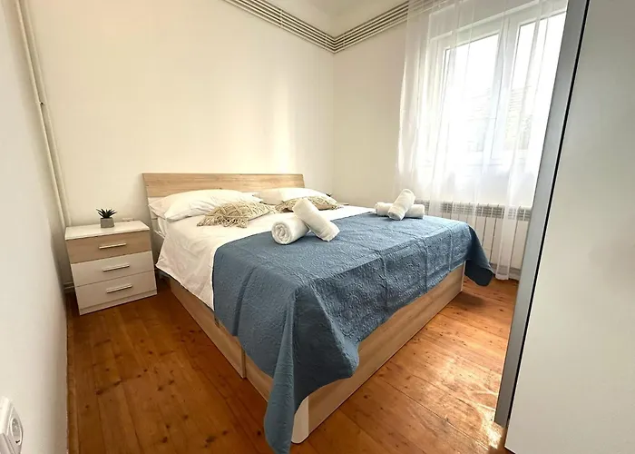 Oleander Garden Apartman Biograd na Moru